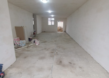 dsk yolunda elmas market Davud marketin arxasinda. 100-150