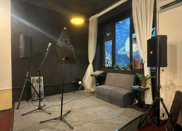 İçəri şəhər m. 90kv pub club biznes olaraq satılır