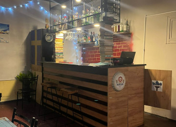 İçəri şəhər m. 90kv pub club biznes olaraq satılır