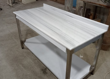 Yerli istehsalımız və ya xaricdən istəyə uyğun sifarişlərlə