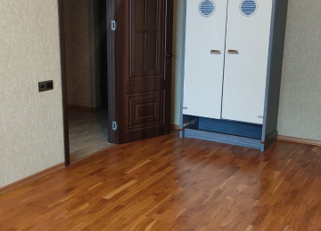 Xlrdalan Kirsdal Abseronda 1 de 1 otaq menzil satllr 41 kv