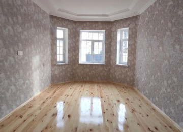 Xezer rayon Bine atciliqda Zirve marketin yaninda yolun