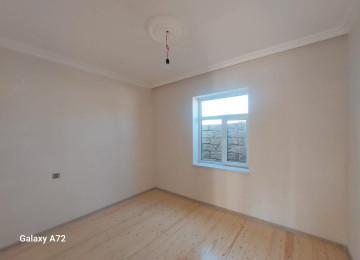 Xezer Rayonu Bine Qesebesi Ulvu Ticaret Merkeznin 218