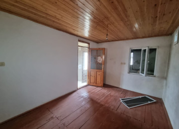 KUPCA) Mastaga qesebesi tavayliq marsrutdan 300 metr,187nli