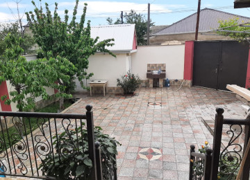 İPOTEKAYA YARARLİ EV SATİLİR! Zabrat qes.Araz markete 200