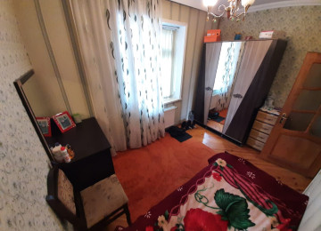 İPOTEKAYA YARARLİ EV SATİLİR! Zabrat qes.Araz markete 200