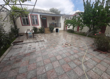 İPOTEKAYA YARARLİ EV SATİLİR! Zabrat qes.Araz markete 200