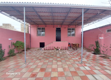 Hovsan Qusculuq Yolnun Usdunde Adem Marketin Arxasinda 212