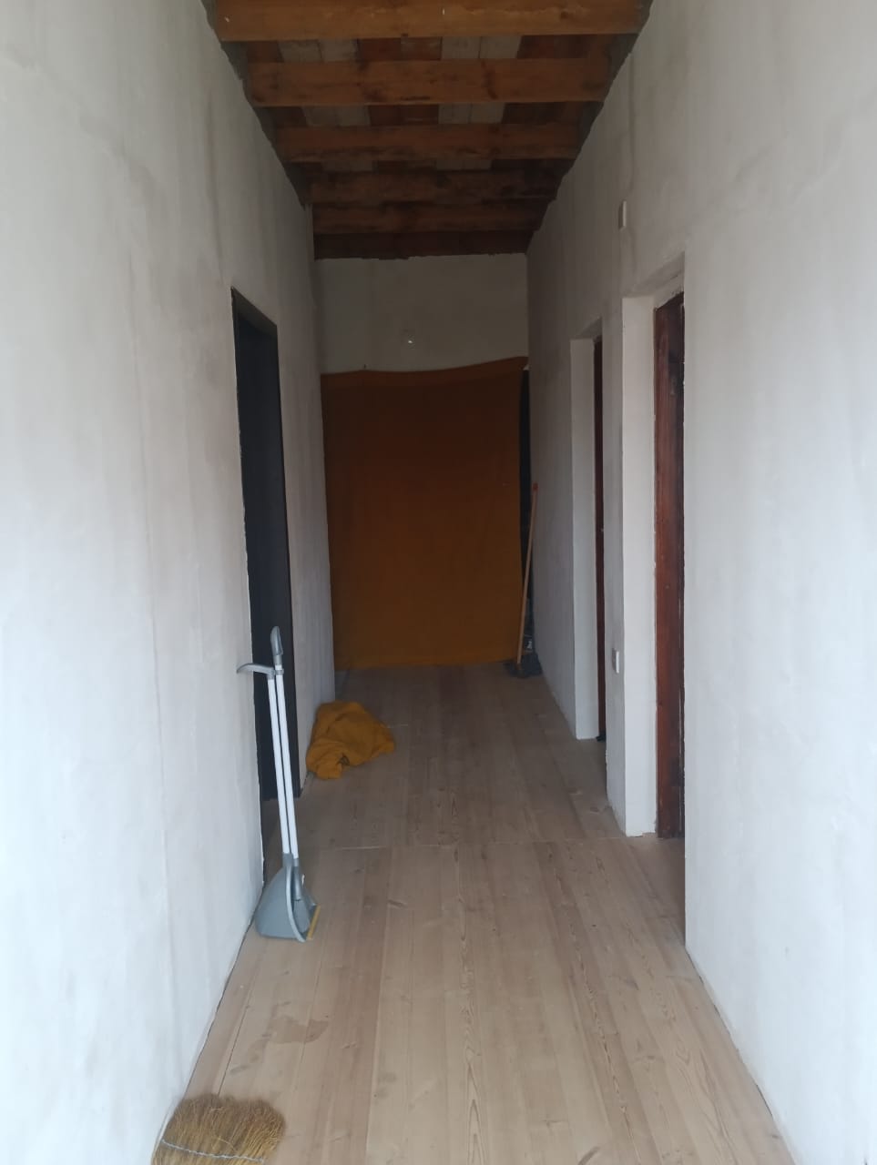 Ramani Gulciluk marsritdan 800 metr arali 4 otaqli KURSULU