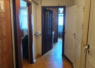 Xətai rayonu Əhmədli və Xalqlar Dostluğu metrosu