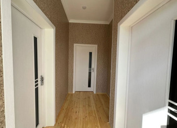 Bakı şəhər Binə Atçılıqda tam təmirli 2 otaqlı həyət evi