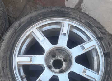 4 disk ustunde 2 teker verilir.islenmis. veziyyeti yaxsidi.