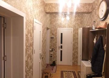 Satilir etrafli melumat almaq ucun elaqe saxlayin 28 may