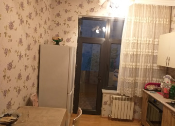 Satilir etrafli melumat almaq ucun elaqe saxlayin 28 may