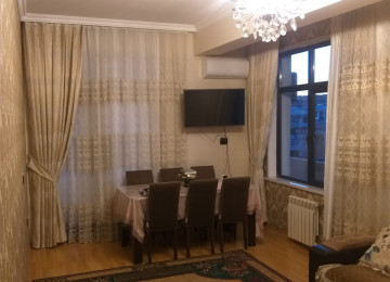 Satilir etrafli melumat almaq ucun elaqe saxlayin 28 may