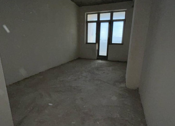 Salam. Baku City Residens. Tam çıxarışlı binadır. Yaşayış