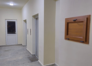 Binəqədi rayonu 9 mkr Mircelal kucəsi 2 otaqlı mənzil