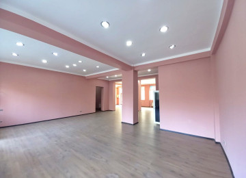 H.Eliyev kucesi, Kimya seherciyinde (Ximqorodok) yerlesen