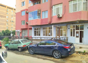 H.Eliyev kucesi, Kimya seherciyinde (Ximqorodok) yerlesen