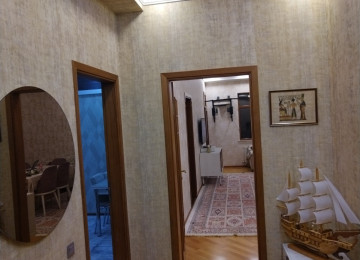 İnşaatçılar metrosundan 4 deqiqə məsafədə, Baku Molun