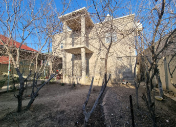 Zabratdan Məhəmmədliye geden yolda esas şəhər yolundan 100