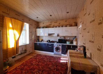 Zabratdan Məhəmmədliye geden yolda esas şəhər yolundan 100