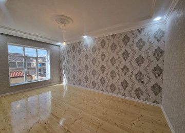 Zabrat qesebesinde əsas yoldan lap az mesafede,71 saylı