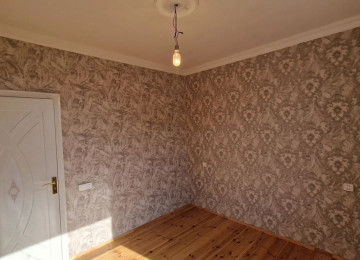 Xəzər r. Binə Atçılıqda, Zirvə marketin yanında həyət evi