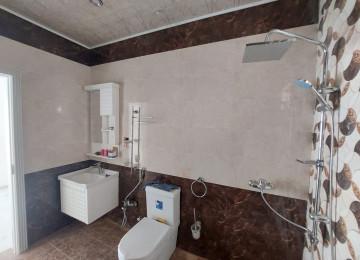 Bine Qesebesi Ulvu Resdaranin Yaxinida 2.20 icinde Tam