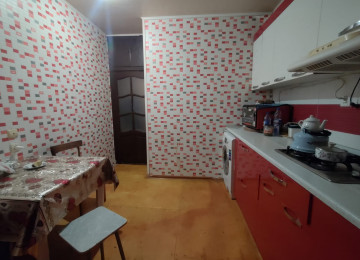 Xətai rayonu Əhmədli metrosuna 7-8 deqiqelik məsafədə,Bravo