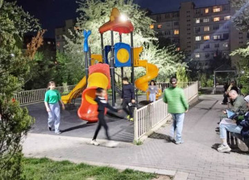 Xətai rayonu Əhmədli metrosuna 7-8 deqiqelik məsafədə,Bravo