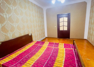 Xətai rayonu Əhmədli metrosuna 7-8 deqiqelik məsafədə,Bravo