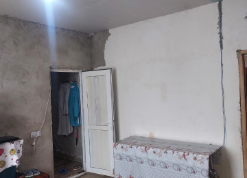 Zabrat qesebesi ƏLİ marketin yani 3 sotda 120kvm.3 böyuk