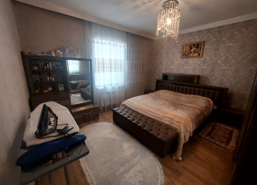 Hovsan Kentde Buta Marketin 132 161 Nomreli Marsurutdarin