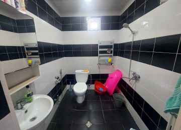 Hovsan Kentde Buta Marketin 132 161 Nomreli Marsurutdarin