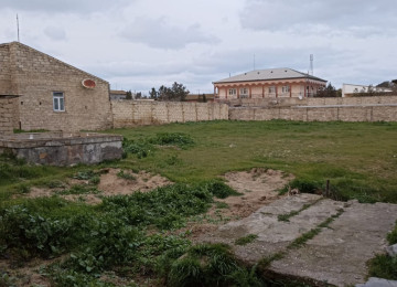 BAKI EMLAK HOUSE sirketi terefinden Buzovna qes 206 nomreli