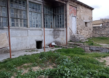 BAKI EMLAK HOUSE sirketi terefinden Buzovna qes 206 nomreli