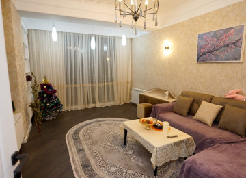 Nəsimi rayonu Azadlıq 77 28 may metrosundan 100 metri