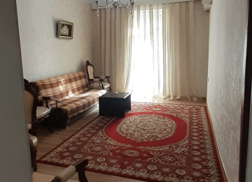 Yeni temirden cixmis menzildir.Stalinka layiheli. su qaz