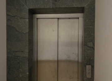 Salam , Naxçıvan şəhərində yeni tikili binada (liftli) 2