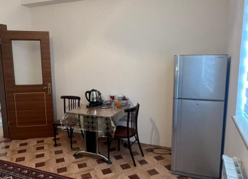 Salam , Naxçıvan şəhərində yeni tikili binada (liftli) 2