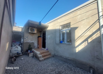 Xezer Rayonu Bine Qesebesi Ulvu Ticaret Merkeznin Mexmeri