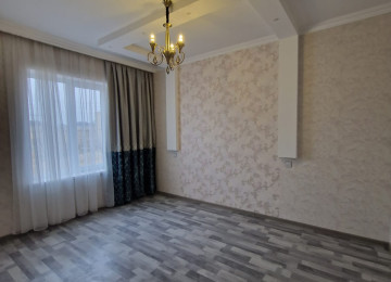 Binə Qəsəbəsi 218 Nömreli Məktəbin Baxcanin Arxasinda