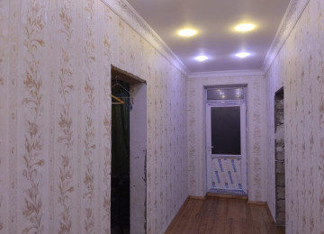 Təcili Satılır!!! Abşeron r. Digah kəndində yoldan 200 m