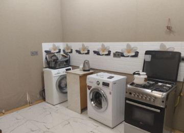 Təcili Satılır!!! Abşeron r. Digah kəndində yoldan 200 m