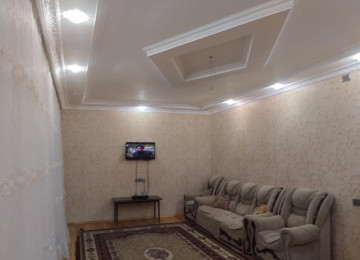 Təcili Satılır!!! Abşeron r. Digah kəndində yoldan 200 m