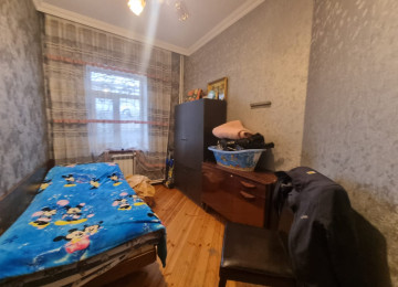 Balaxani qesebesi "AYXAN" RESTORANİN YAXİNLİGİNDA marşruta