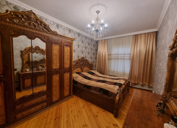 Balaxani qesebesi "AYXAN" RESTORANİN YAXİNLİGİNDA marşruta