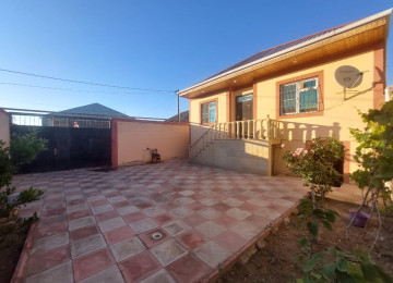 Hovsan Qesebesnde Qardaslar Marketnin 5 Deyqeliy