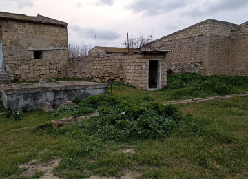 BAKI EMLAK HOUSE SIRKETI TEREFINDEN Buzovna gesebesinde